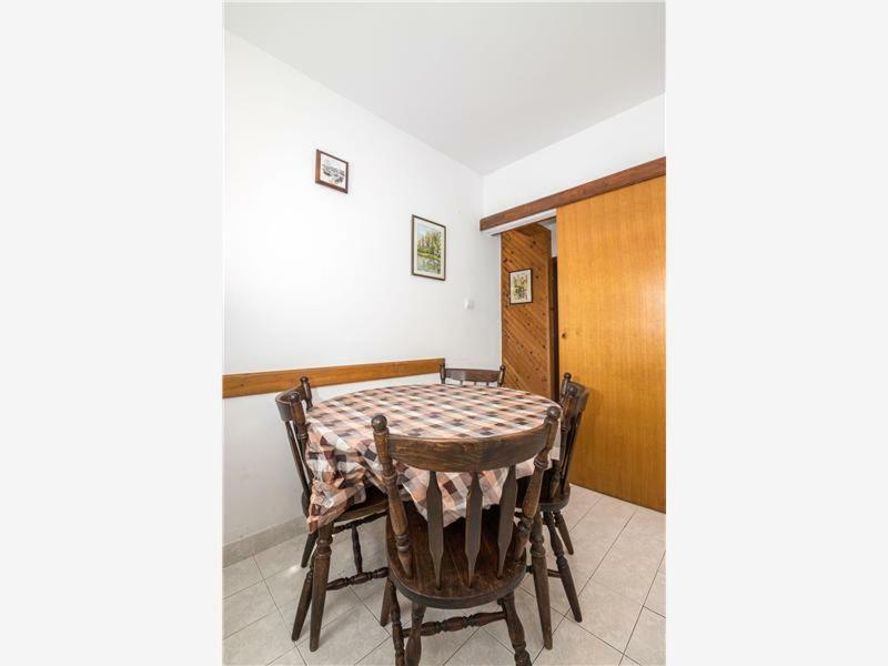 Apartments Maja Drasnice Luaran gambar