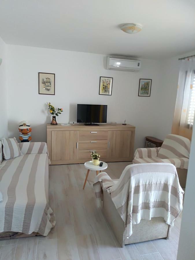 Apartments Maja Drasnice Luaran gambar